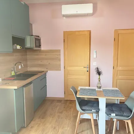 Holiday home Terrasse Avec Vue Degagee 3km Avignon Villeneuve-les-Avignon